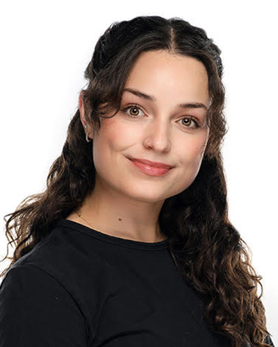 Claire Peoples